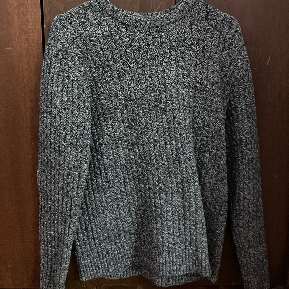 Grey sweater